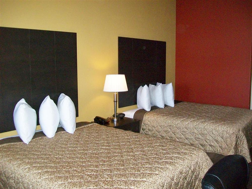 Americas Best Value Inn Tupelo Room photo